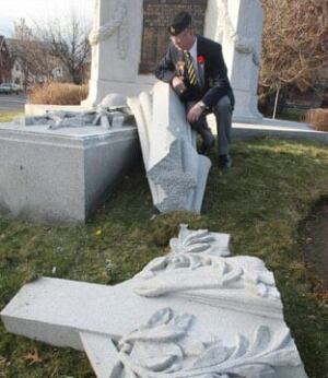 cenotaph-cp-7681276-312