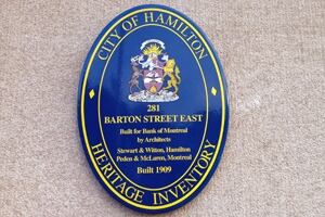 plaque