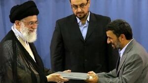 ahmadinejad-endorse-w-cp-RT