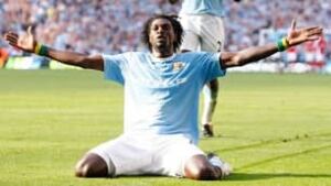 adebayor306-cp