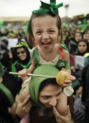 iran-girl-306-6843176