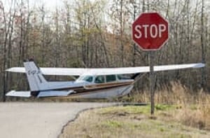 plane-cessna-cp-6528906