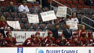 coyotes-fans-ap-090919-306