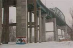 mtl-bridge-mercier-low-0901