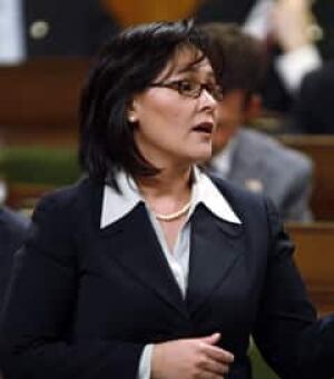 aglukkaq-leona-cp-6622781