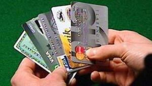 edm-090103-credit-cards