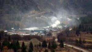 bc-091108-trail-battery-fire3