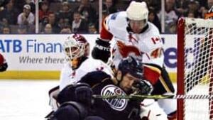 306-macintyre090410