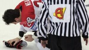 hockey-neal-eye-306