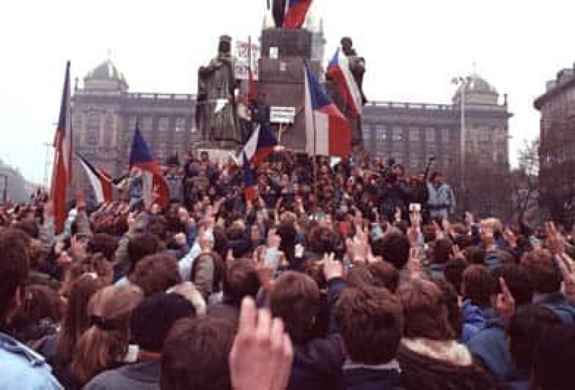 邦楽 Leap Youth Culture - Czechoslovakia e.p. 邦楽 Leap Youth Culture - Czechoslovakia e.p. Pacific