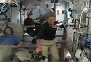 tech-090717-julie-payette-iss