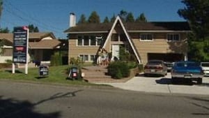 bc-090913-tsawwassen-powerline-homes2