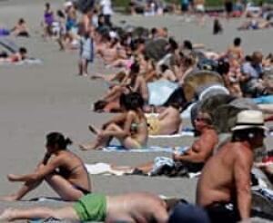 beach-vancouver-cp-6812763