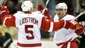hossa-marian-090507