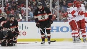 306-blackhawks090515