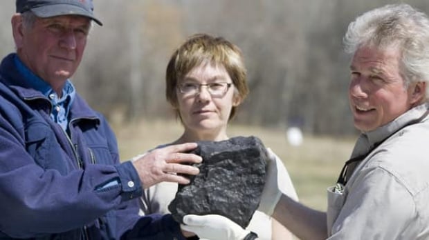 meteorite-cp-w-6658404
