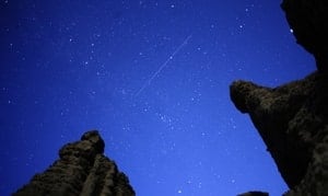 si-300-perseid-meteor-2011-rtr2pw92