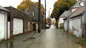 bc-090729-vancouver-laneway-housing