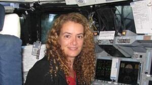 julie-payette-training