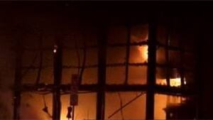 ot-090331-bank-fire-building