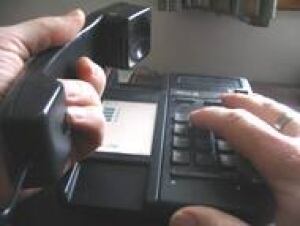 top-phone-hands