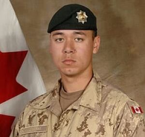 mclaren-cdn-soldier-250