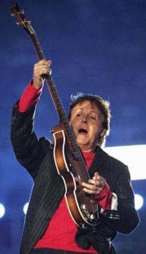 mccartney_paul_cp_7084356