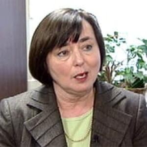 nl-jones-louise-20080215