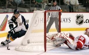 392erat_martin080416ap