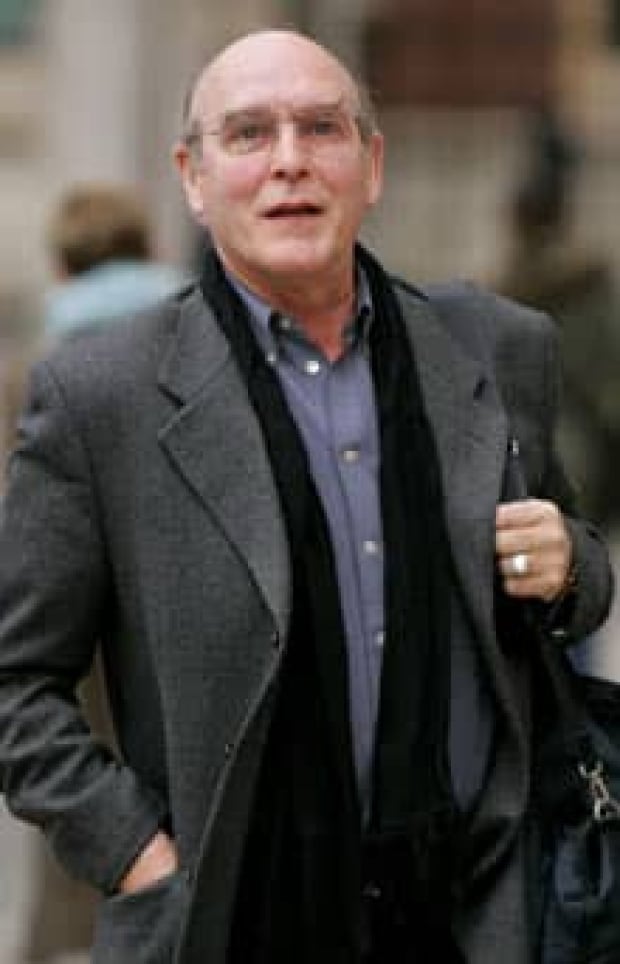 Business brain behind Beatles, Neil Aspinall, dies at 66 | CBC News