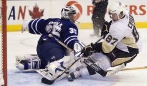 crosby-toskala-080926-392