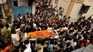 full-funeral-cp-5915203