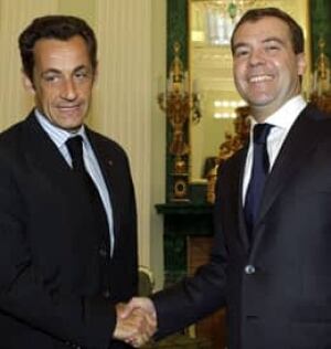 medvedev-sarkozy-cp-5318462