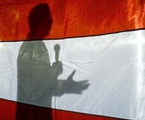 f-flag220