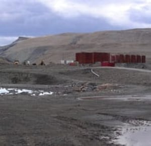 nanisivik-fueltanksite