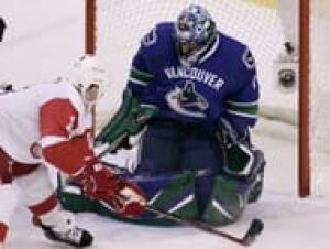 190-luongo071101
