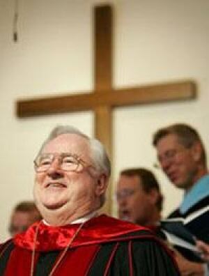 falwell-cp-2954843