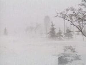 mb-blizzard-1997-airport