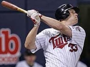 morneau-justin061003-cp
