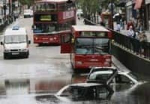 britainflood-cp-103425