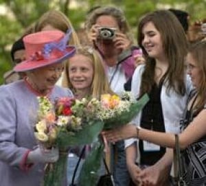queen-eliz-virginia-cp-2899684