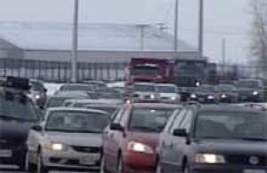 ot-water-main-traffic-071126