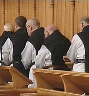 monks_okaquebec030629