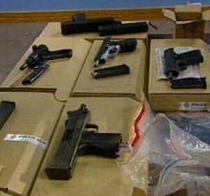 guns_table050214