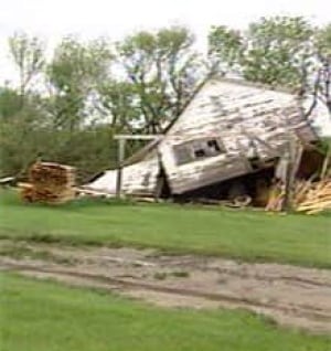 storm_manitoba050602