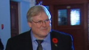 hi-bc-131113-pat-pimm.jpg