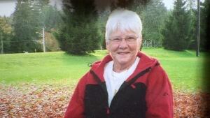hi-bc-131122-scott-mother.jpg