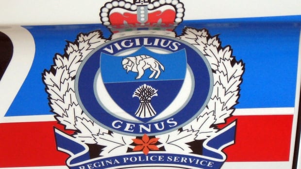 Two men charged after alleged double stabbing in Regina