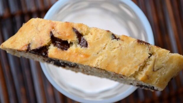 Apricot, Almond & Chocolate Chip Biscotti