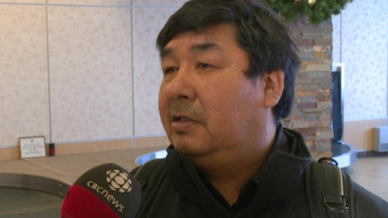 Proke Poker, the Grand Chief of the Innu Nation, says Innu will hunt George River caribou this winter despite a Newfoundland and Labrador government ban.